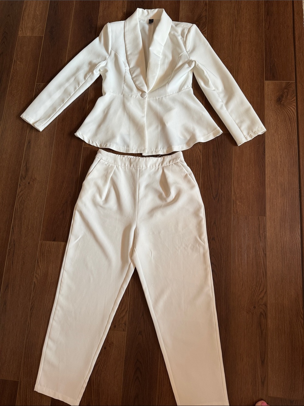 White Tailored Peplum Blazer and High-Waist Trousers Set - Size Large